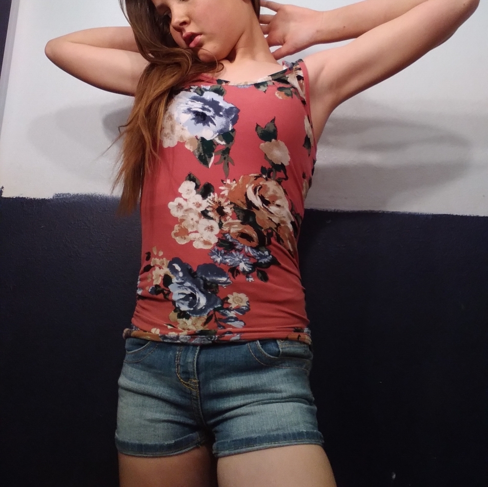 Floral tank top